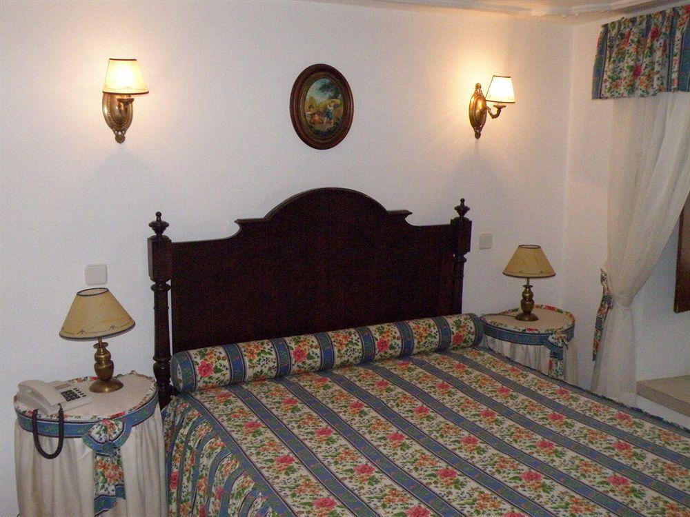 Hotel Casa De S. Thiago Do Castelo Óbidos Exteriér fotografie