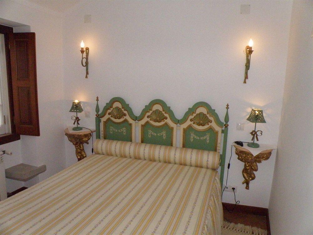 Hotel Casa De S. Thiago Do Castelo Óbidos Exteriér fotografie